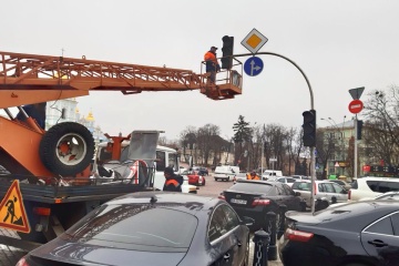 Київ готується до свят: рух у центрі обмежили до 26 січня