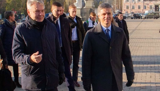 Ministro de Asuntos Exteriores finlandés llega a Kyiv 