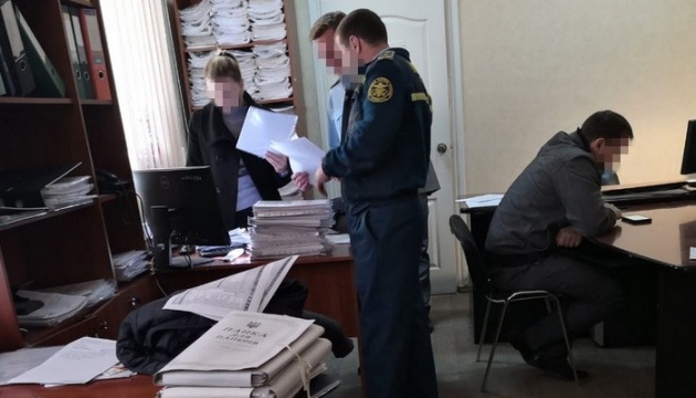 Результат пошуку зображень за запитом "СБУ виявила мільйонні зловживання на Миколаївській митниці"