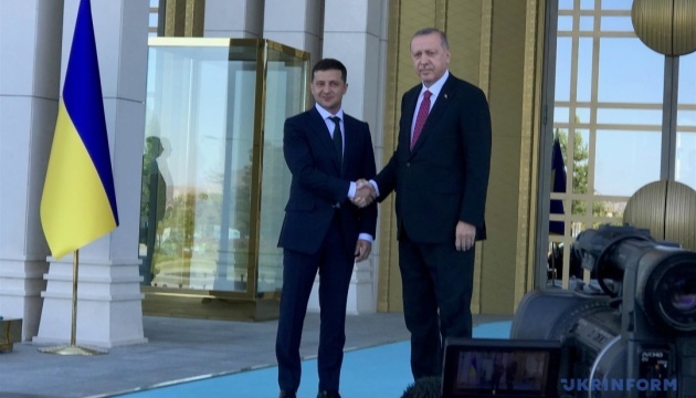 Zelensky, Erdogan in phone call discuss free trade agreement