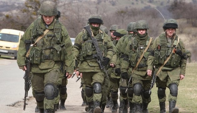 Already 31,500 Russian troops deployed in occupied Crimea