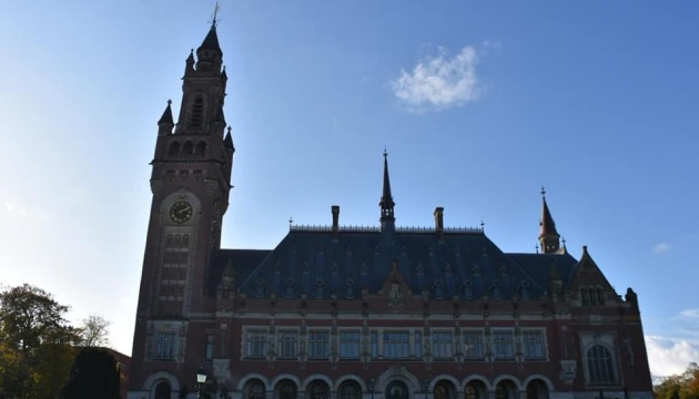 Юристи шукають варіанти, як змусити росію виконати рішення суду в Гаазі