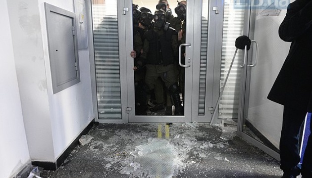Прихильники Філарета штурмували суд у Києві, п'ятеро - у поліції