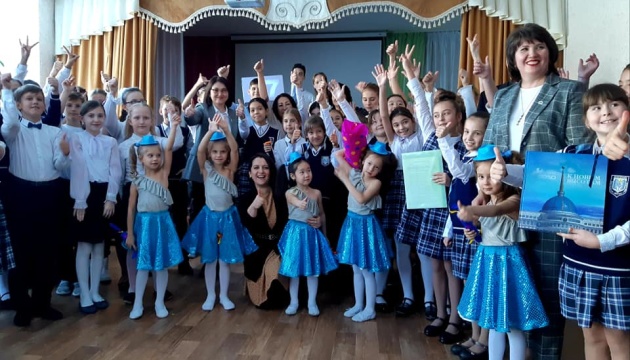 Посольство в Казахстані привітало з 25-річчям школу-гімназію №47, де вивчається українська мова