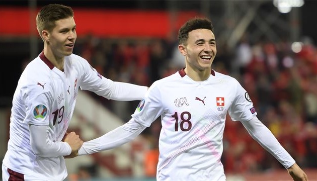 Швейцарія і Данія вийшли на футбольне Євро-2020