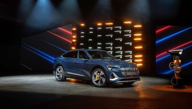 Audi представив новий електрокросовер