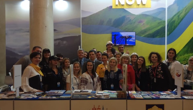 Україна презентує свій туристичний потенціал на виставці у Варшаві