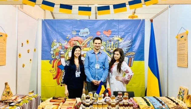 Ukraine participates for the first time in International Charity Bazaar in Philippines