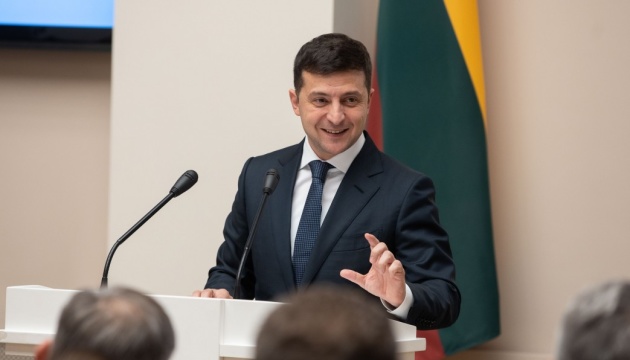 Zelensky calls on Lithuanian businessmen to invest in Ukraine