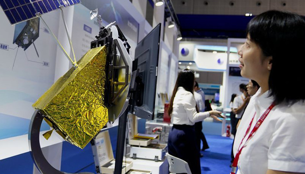 Китай планує запустити дев'ять супутників до 2025 року
