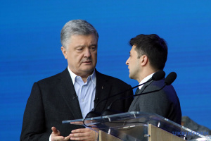 Порошенко програв суд Зеленському щодо оприлюднення інформації про зв’язки з Медведчуком
