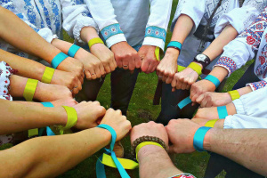 Нам потрібна національна єдність! Штучне розділення вестиме країну до капітуляції