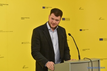 Криклій: Перевезення між областями поновляться з 1 червня, метро - з 25 травня