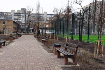 На Березняках після капітального ремонту відкрили “кишеньковий парк”