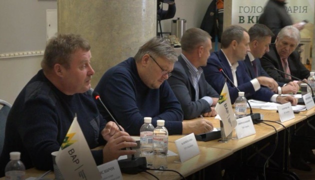 Литовські експерти застерегли Україну від повтору власних помилок у земельній реформі