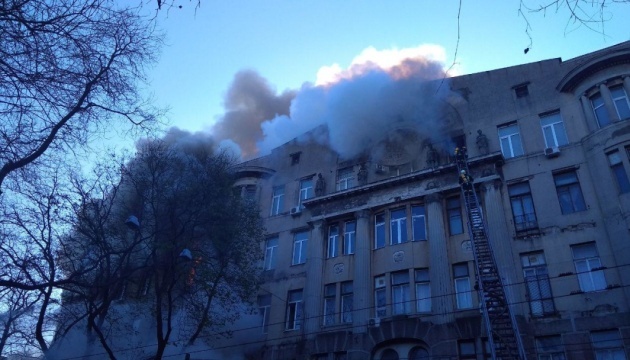 Brand in Odessa: An Brandverletzungen stirbt Lehrerin der Wirtschaftsberufsfachschule