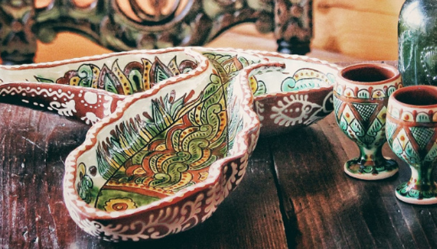 「コシウ陶器」がユネスコ無形文化遺産に登録