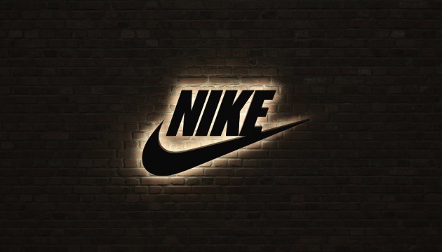 Nike запатентував кросівки з блокчейном
