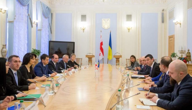 Разумков обговорив із прем’єром Грузії реформи та захист прав на окупованих територіях
