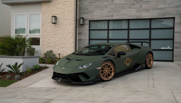 У Штатах представили “військовий” Lamborghini