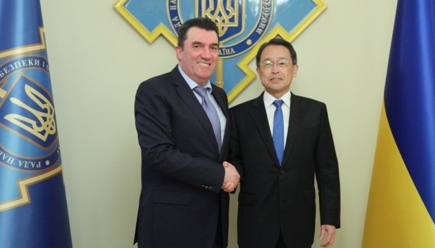 Secretario del CSND y el Embajador de Japón discuten áreas prometedoras de cooperación 