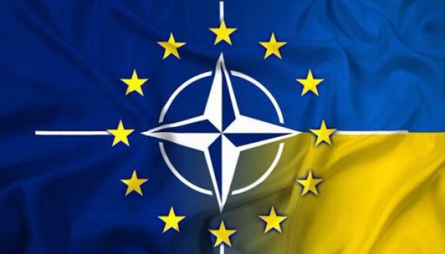 Over 60% of Ukrainians support accession to European Union, 51% - joining NATO 