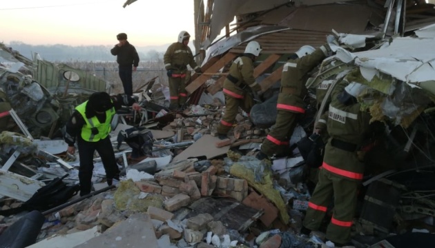 МВС Казахстану уточнило кількість жертв авіакатастрофи - 12 осіб