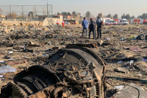 Iran : Un Boeing 737 d’Ukraine Airlines s’écrase avec 176 personnes à son bord