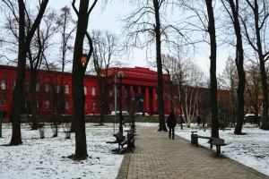 Міносвіти рекомендує вишам продовжити канікули або дистанційне навчання до 8 лютого