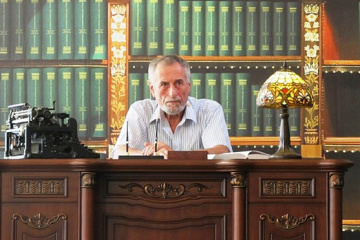 У Петербурзі помер автор книги про кримських татар Возгрін