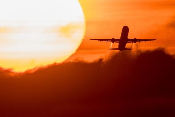 Війна й пасажирські літаки. Нові спільні інтереси Вашингтона й Києва