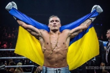 Усик покращив позиції у боксерських рейтингах