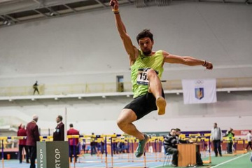 Украинский прыгун в длину Исаченков выиграл соревнования в Чехии