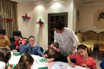 Українців у Кувейті навчали мистецтву писанкарства