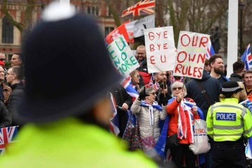 Британия на следующей неделе опубликует доклад о вмешательстве РФ в Brexit