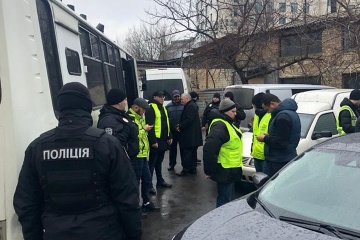 Міграційна служба пояснила, кого