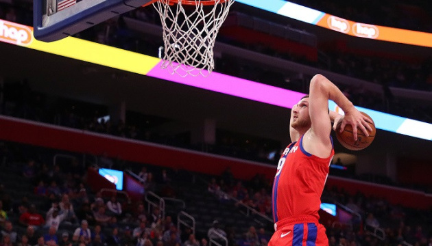 НБА: Михайлюк набрав 14 очок в матчі «Лейкерс» - «Детройт» 
