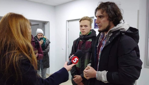 Поліція звільнила активістів, затриманих на лекції російської блогерки в Києві