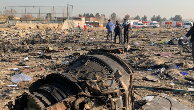 Ukrainian airplane crashes in Iran, 176 killed