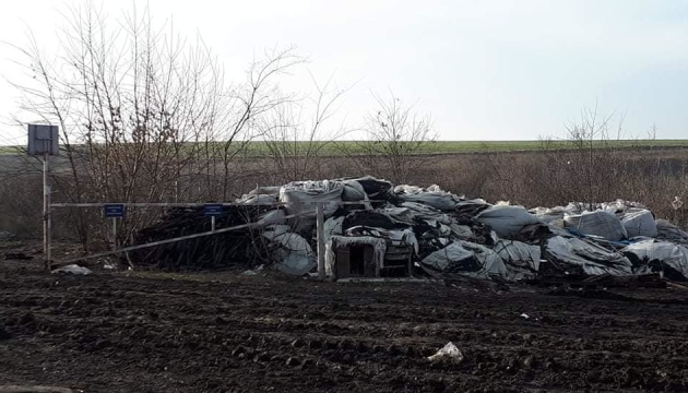 На Харківщині знімальну групу “атакували” працівники сміттєзвалища