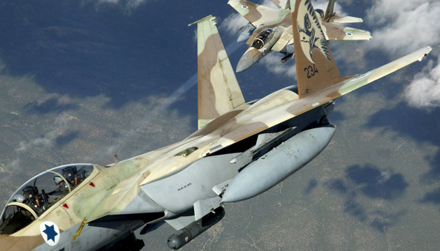 Ізраїль завдав авіаудару по об'єктах ХАМАС у секторі Газа