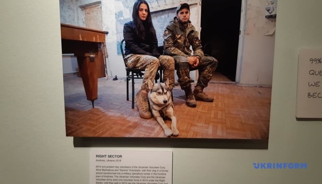 У Нью-Йорку відкрилася виставка американської фотохудожниці про війну на Донбасі