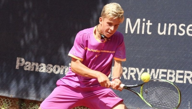 Юний український тенісист переміг у першому колі турніру в Австралії
