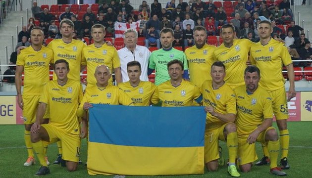Збірна футбольних ветеранів України виборола Кубок легенд у Батумі