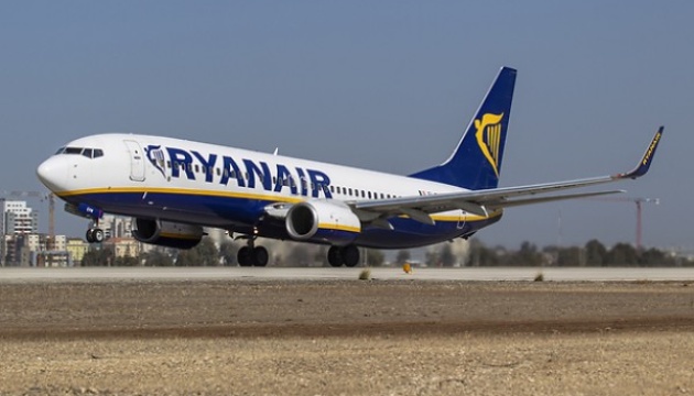 У Румунії екстрено сів пасажирський Boeing