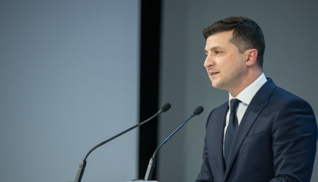 Zelensky instructs Markarova to sign letters on amendments to financial agreements with EIB