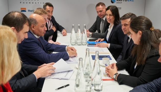 Zelensky meets with EBRD president