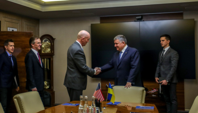 Аваков зустрівся з заступником держсекретаря США