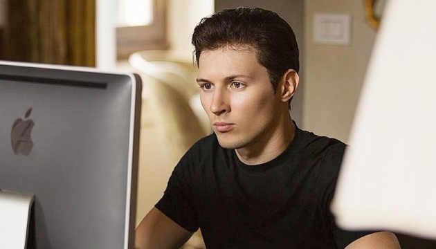 Дуров заявляє, що айфон Безоса зламали через уразливість WhatsApp