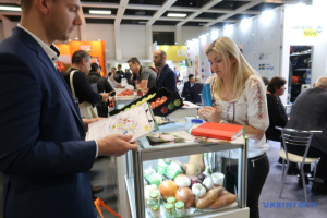 Casi 30 empresas ucranianas participan en Fruit Logistica en Berlín